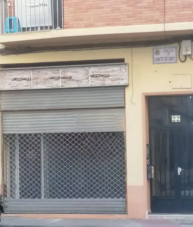Local frente Duquesa Villahermosa